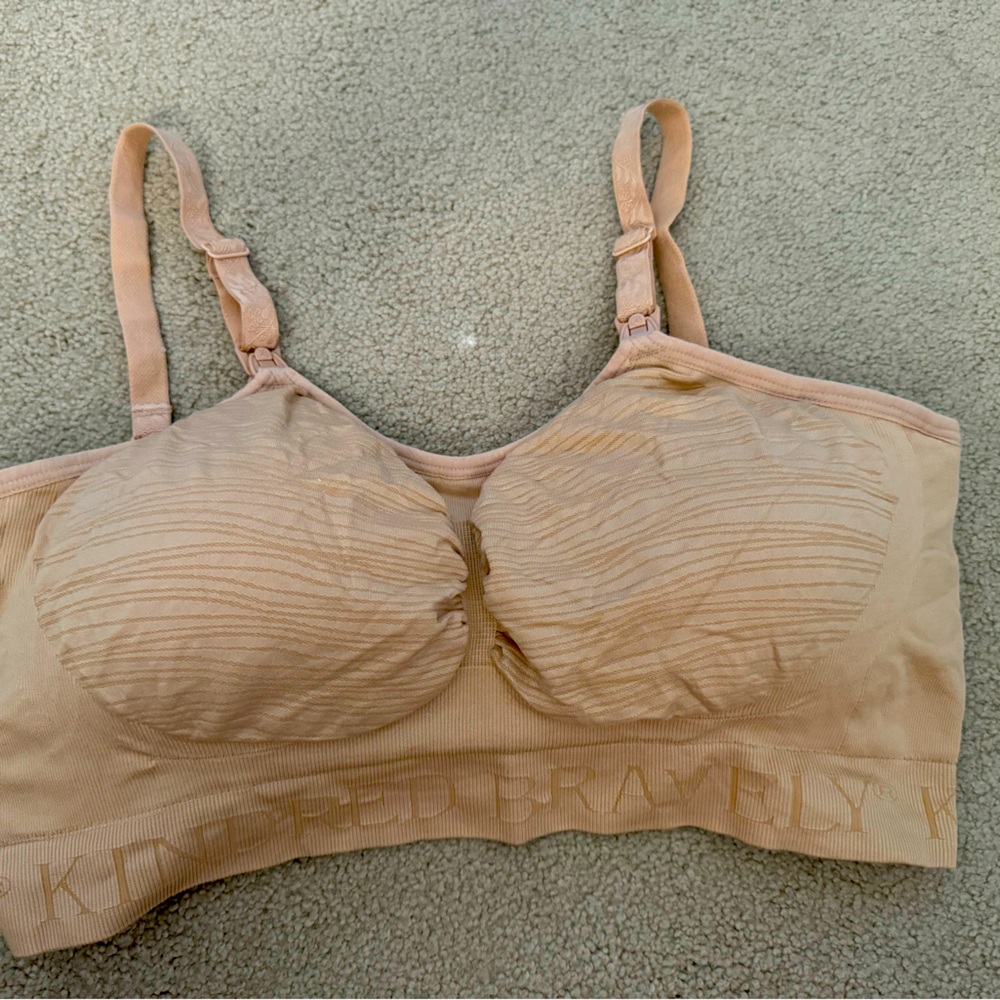 Kindred Bravely Sublime® Hands-Free Pumping & Nursing Bra